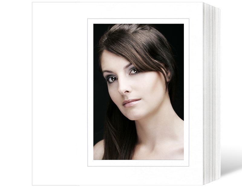 quadratisches Endlosleporello für 13x18 cm - weiß - weiß glänzende Maske - grauer Rand - 100 Teile