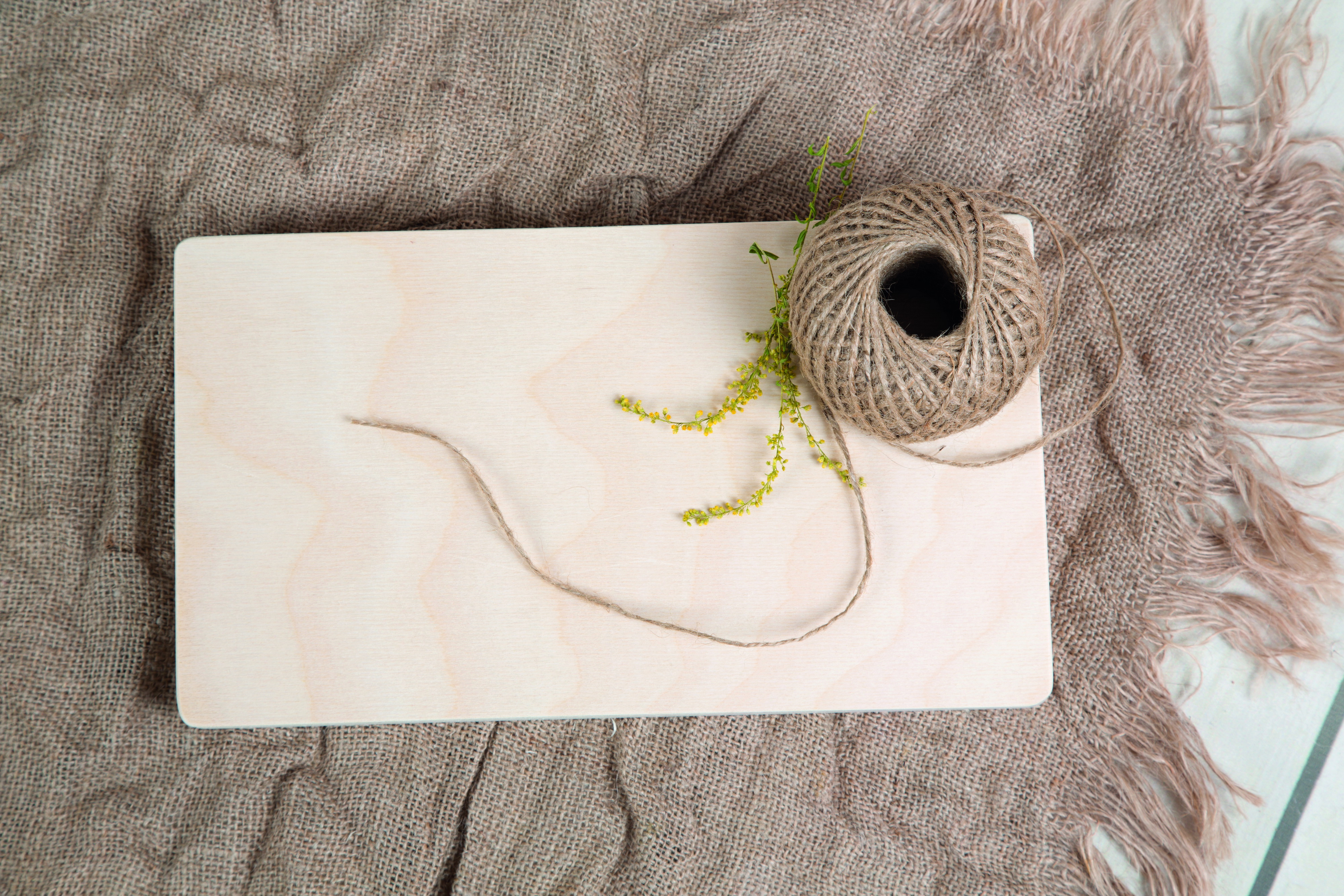 Rechteckige Fotobox aus Holz für 13x18 cm Fotos & sämtliche USB-Stick Größen