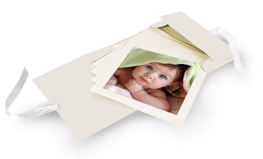 Momentum Faltmappe Yuma-Satin 22x22 creme