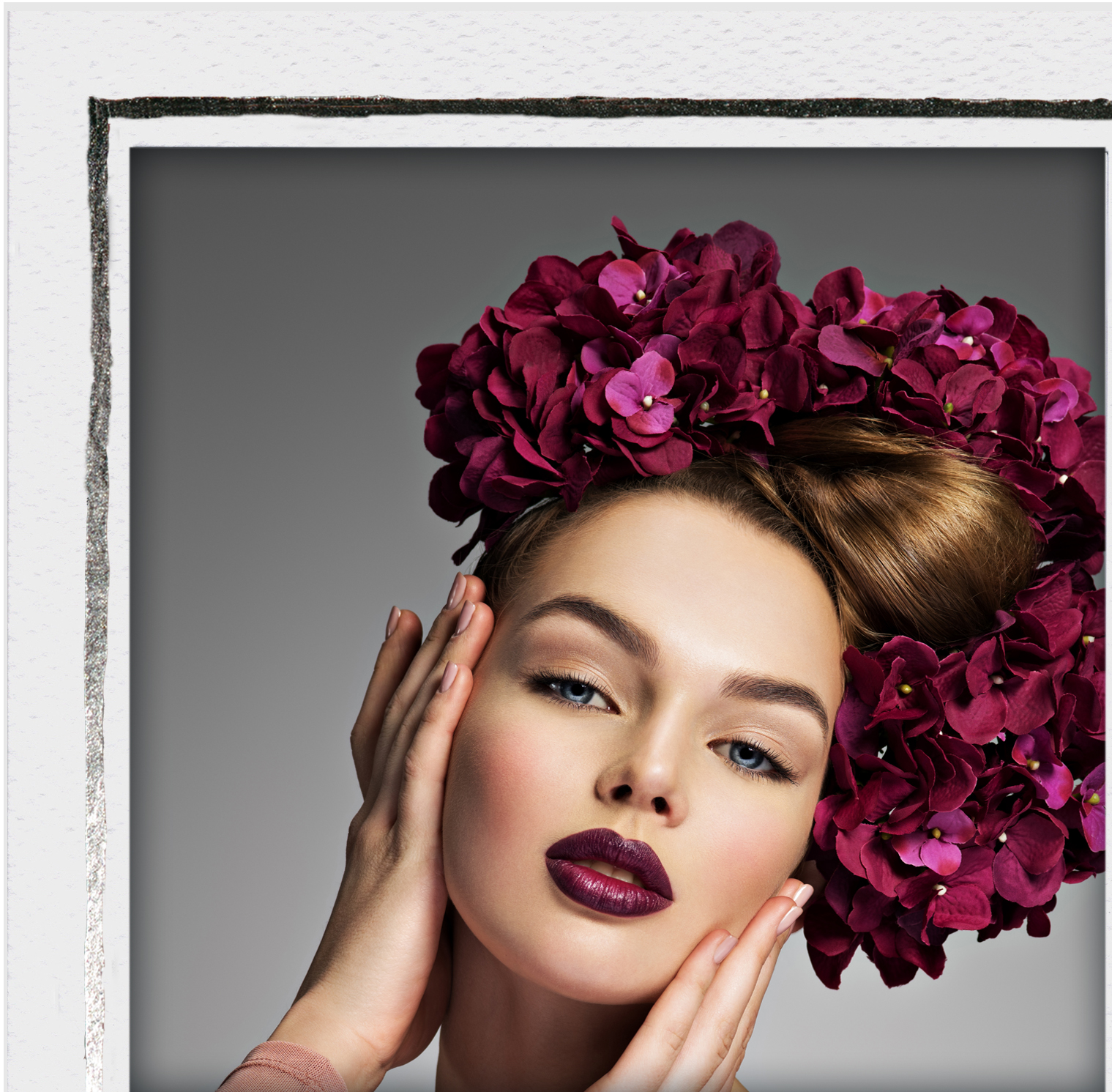 Endlosleporello für 13x18 cm - weiß - weiße filzgeprägte Maske - geprägter Silberrand - 100 Teile