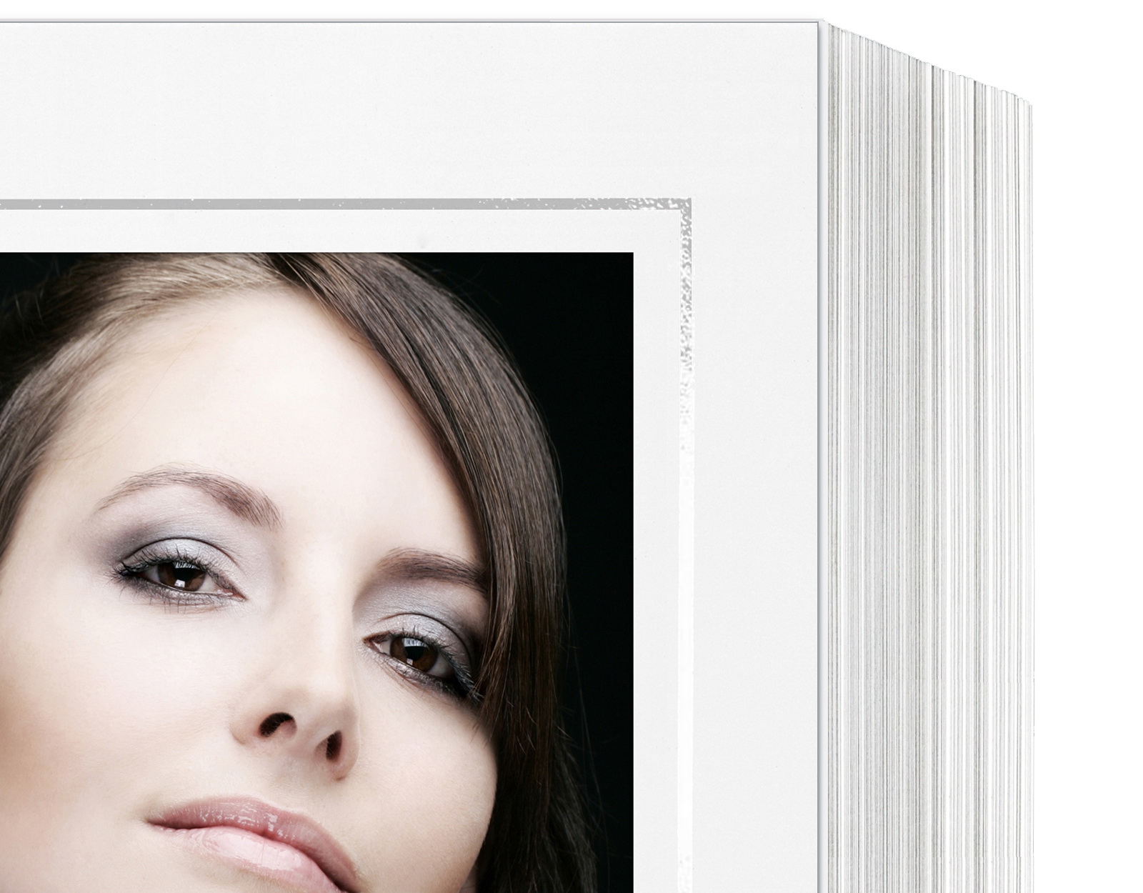 Endlosleporello für 13x18 cm - weiß - weiß glänzende Maske - geprägter Silberrand - 100 Teile